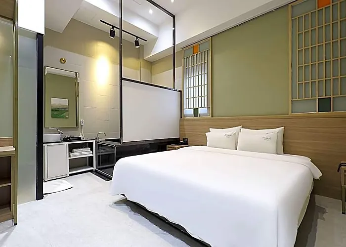 Almond Station Hotel